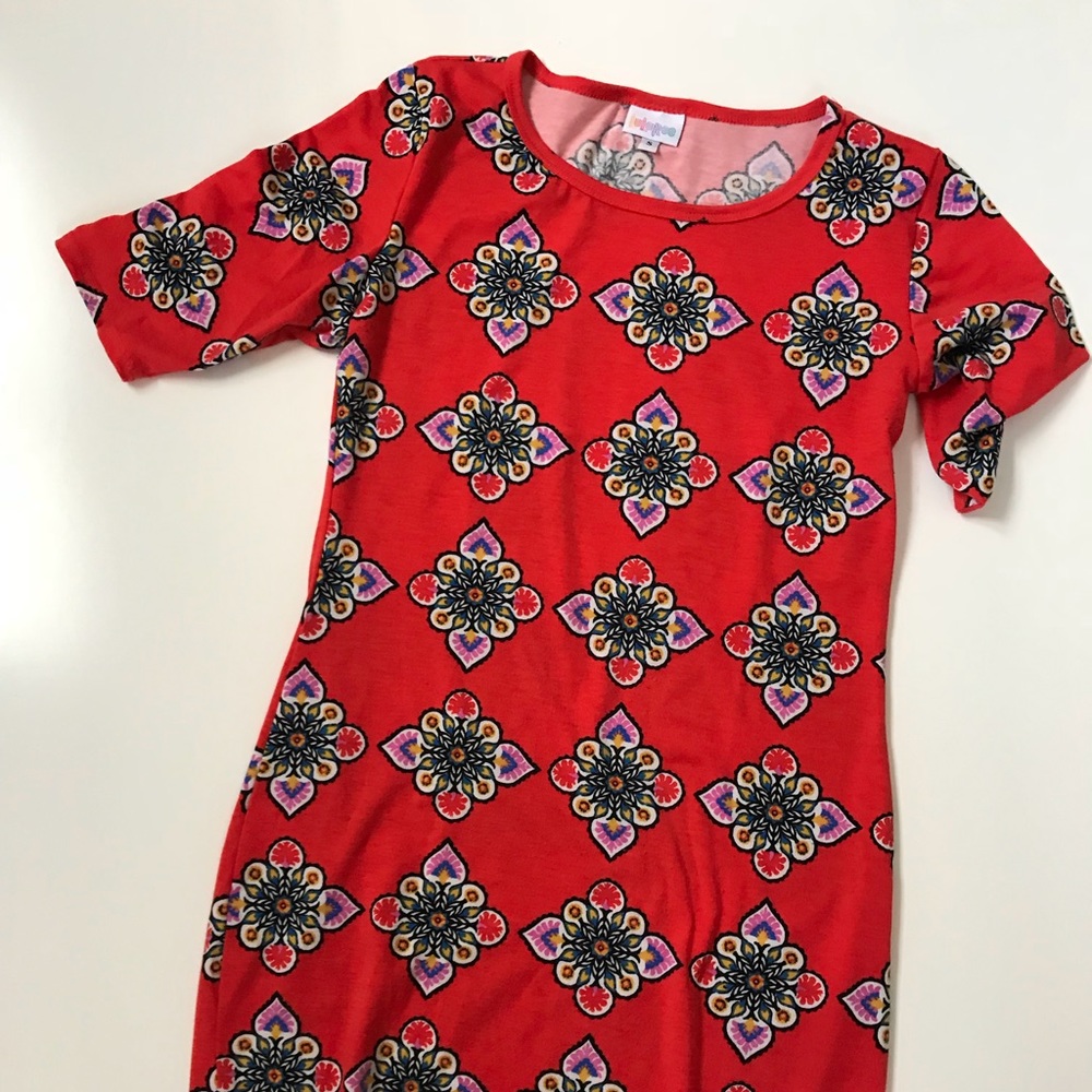 LuLaRoe Small Julia dress